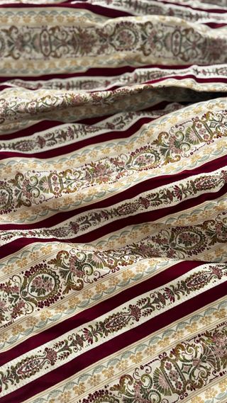 Falda fallera beige y roja