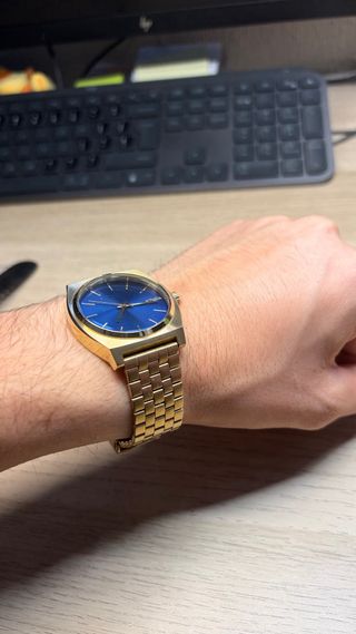 Reloj Nixon Time Teller Dorado Azul