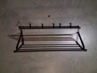 Perchero zapatero metálico