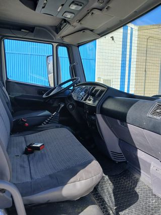 NISSAN GRUA PORTACOCHES - ATLEON TK3.56