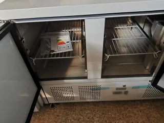 MESA FRIA 135 CM NUEVA