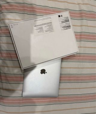 MacBook Air 13 Apple Gris/Plata. 2020
