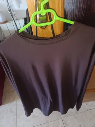 Camiseta manga larga marrón talla L