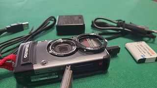Olympus TG TG1 con batteria pezzi ricambio