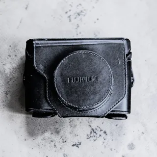 Fondina originale Fujifilm LC-X100F nera