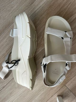 Sandalias Zara Beige Talla 39 Nuevas