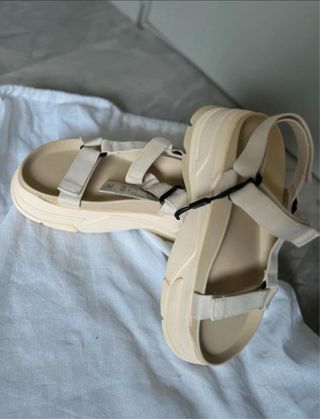 Sandalias Zara Beige Talla 39 Nuevas