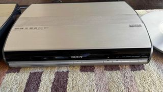SONY DAV-X1 Home Theatre 2 x DVD