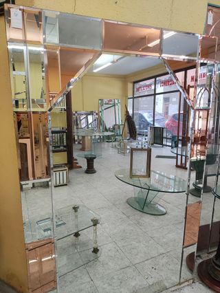 Espejo Mural con Piezas Rosas Biseladas