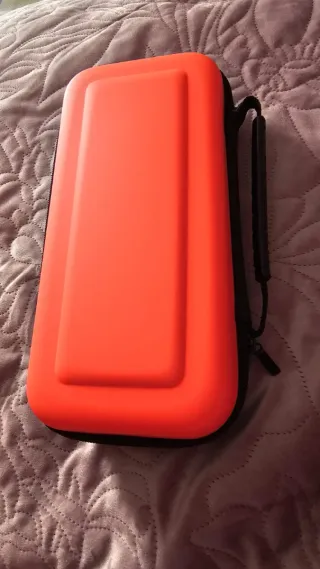 Funda Nintendo Switch 1 + Accesorios