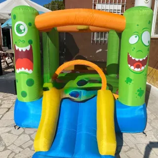 Castillo hinchable infantil