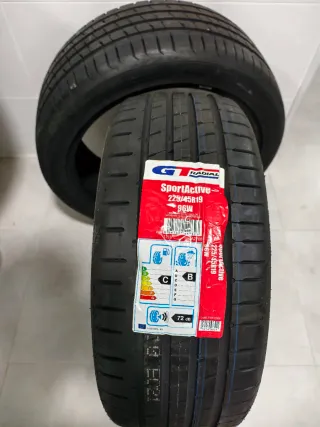 Neumáticos 225/45/19 nuevos GT Radial SportActive