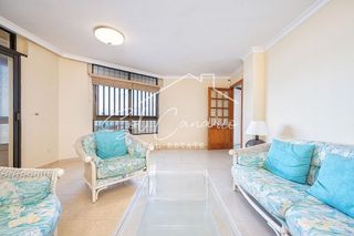 Piso en venta en Guanarteme en Palmas de Gran Canaria(Las)