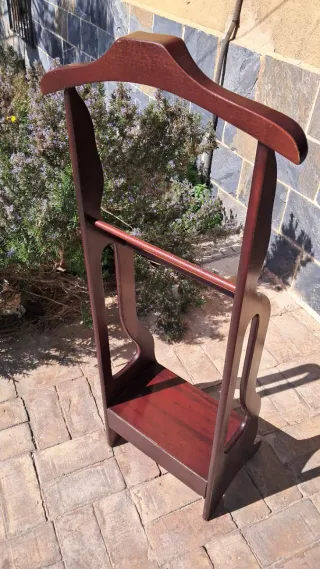 Perchero galán de noche ropero vintage