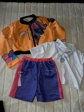 Fato K-pop Demon hunters tamanho 8/9 anos - novo