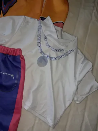 Fato K-pop Demon hunters tamanho 8/9 anos - novo