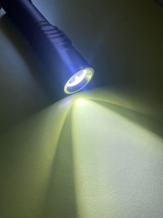 Torcia LED CREE T6 Ricaricabile USB