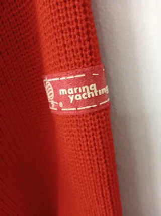 Jersey hombre rojo cuello redondo