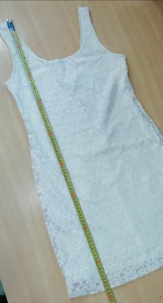 Vestido encaje beige talla M