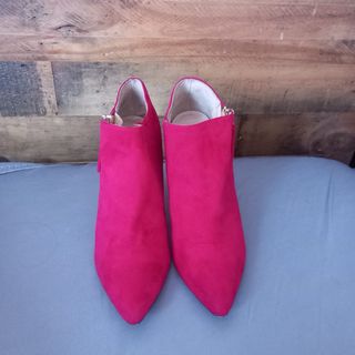 Botines tacón alto rosa