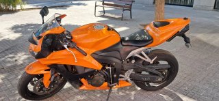 Honda CBR 600 RR Naranja