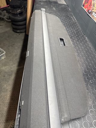 Bandeja cubre maletero skoda octavia 2023