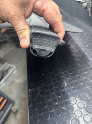 Bandeja cubre maletero skoda octavia 2023