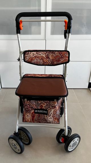Andador con cesta para mayores