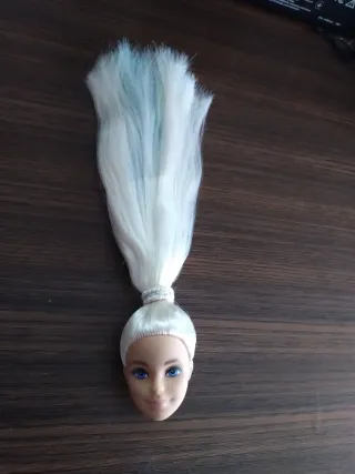 Testa Barbie Extra