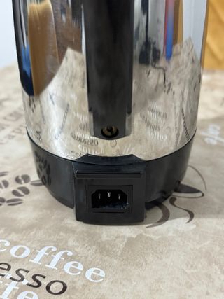 Cafetera Percoladora Eléctrica Salton Inox 1.2L