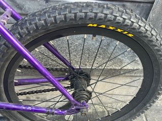 Bicicleta Csepel Royalfrisco Morada