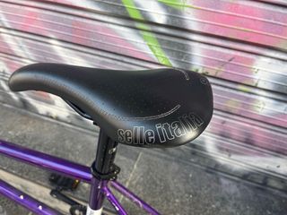 Bicicleta Csepel Royalfrisco Morada