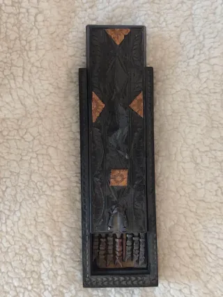 Palillos chinos de madera tallada a mano