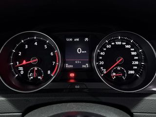 Volkswagen Golf GTI 2.0 TSI 220 5p