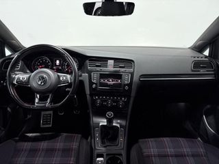 Volkswagen Golf GTI 2.0 TSI 220 5p