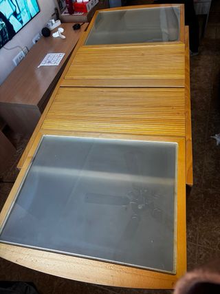 Tavolo estensibile in legno e vetro