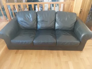 2 Sofás de polipiel negros IKEA