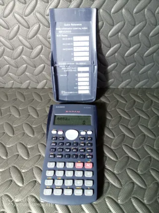 Calculadora Científica Casio fx-82MS