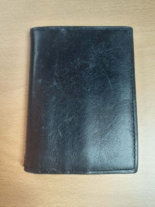 Carteira pequena preta