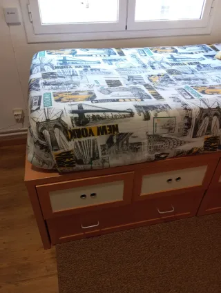 Cama individual con 6 cajones y colchón,desmontado