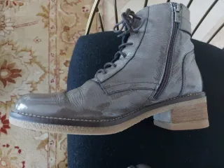 Botines Dorking Piel Gris