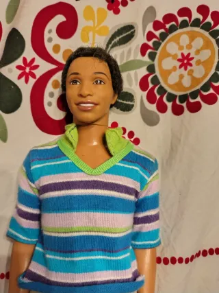 Muñeco Ken Patinador