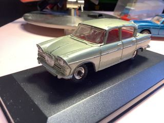 Coche Singer Vogue 1/43 Dinky Toys