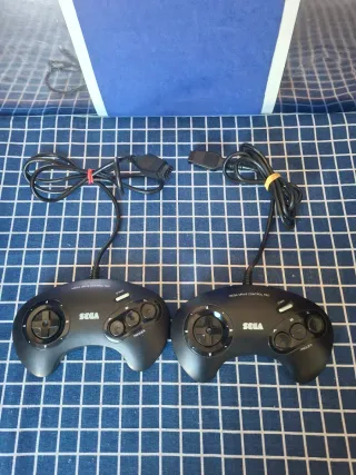 X2 MEGADRIVE ORIGINAL MANDOS OFICIALES