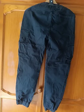 Pantalones Cargo Negro y Verde Militar