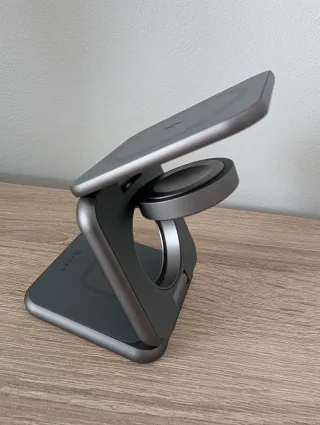 Caricatore pieghevole 3 in 1 Adam per iPhone Apple