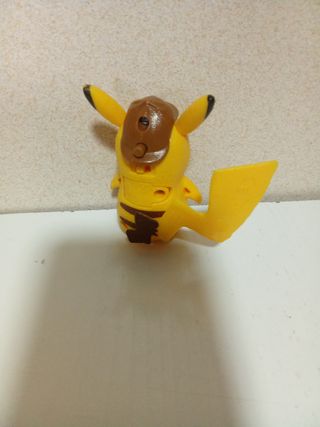Muñecos Pikachu