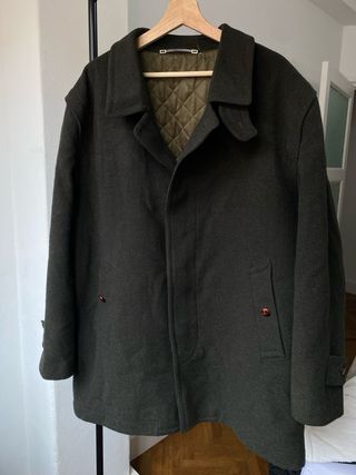 Abrigo verde acolchado