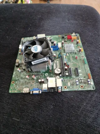 Placa base Lenovo H81M