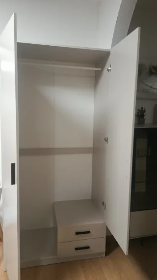 ARMARIO ROPA CON CAJONES NUEVO